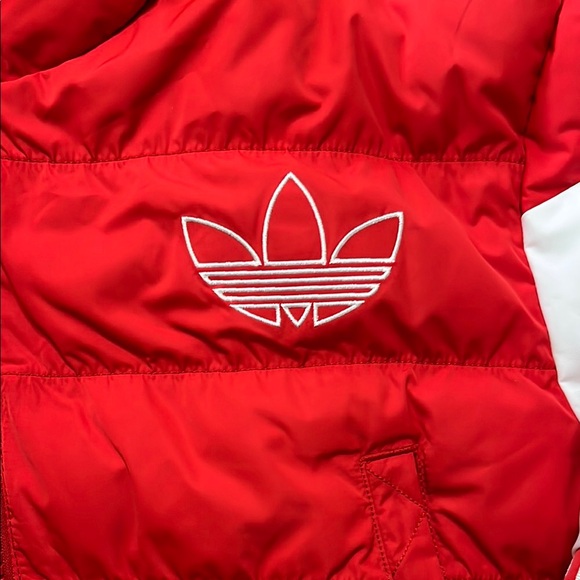Adidas Originals Red & White Cropped Puffer Jacket - Size S style retro - Picture 3 of 12
